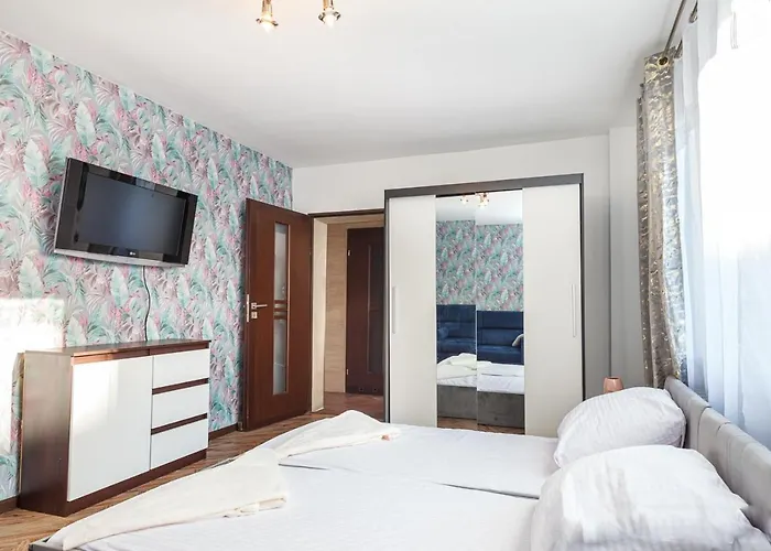 Plac Uniwersytecki 15b Quarto em Acomodações Particulares *